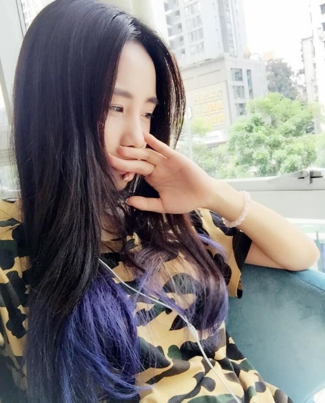 陳蓓蓓的第一张照片--台北交友中心