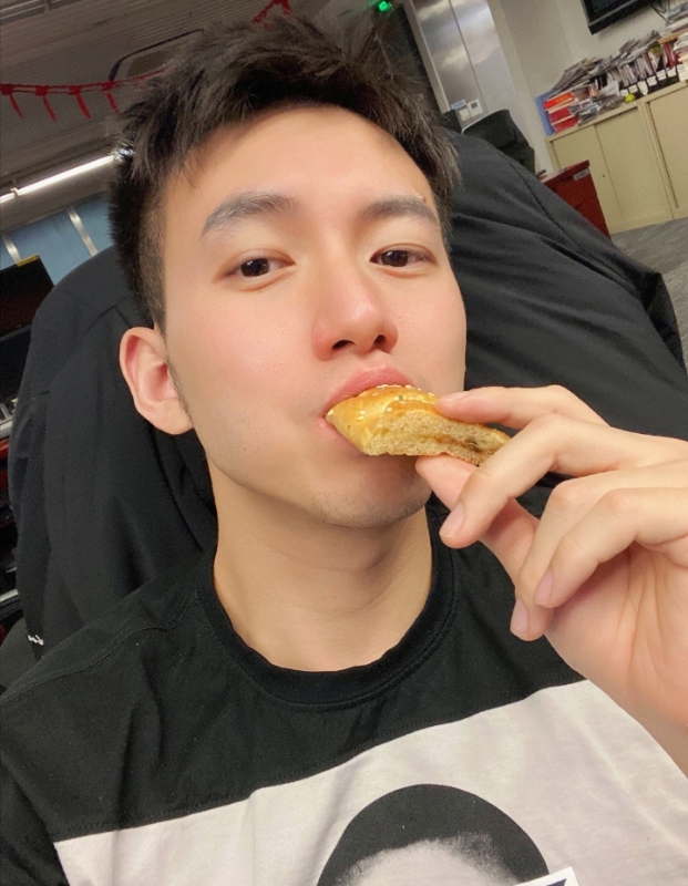 绝世大冤种的第二张照片--台北交友中心