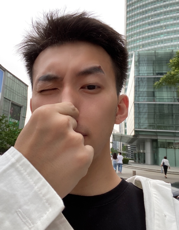绝世大冤种的第四张照片--台北交友中心