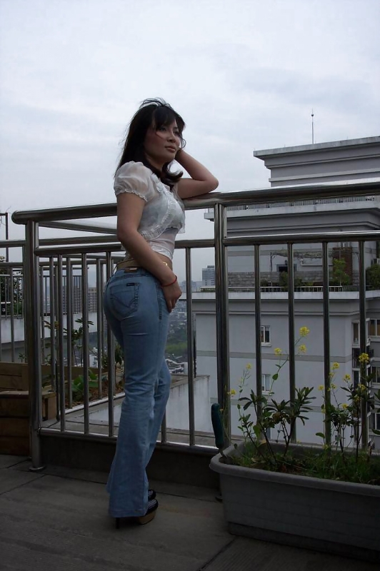 寂寞熟女媽媽的第一张照片--台北交友中心